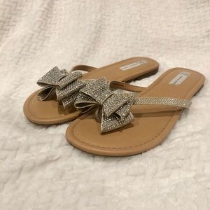 INC Mabae Bow Flat Sandal - Silver
